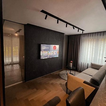 Black Diamond Apartment Цюрих Екстериор снимка