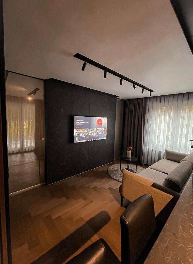 Black Diamond Apartment Цюрих Екстериор снимка